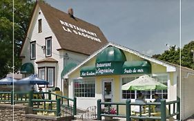 Le Gite De La Sagouine